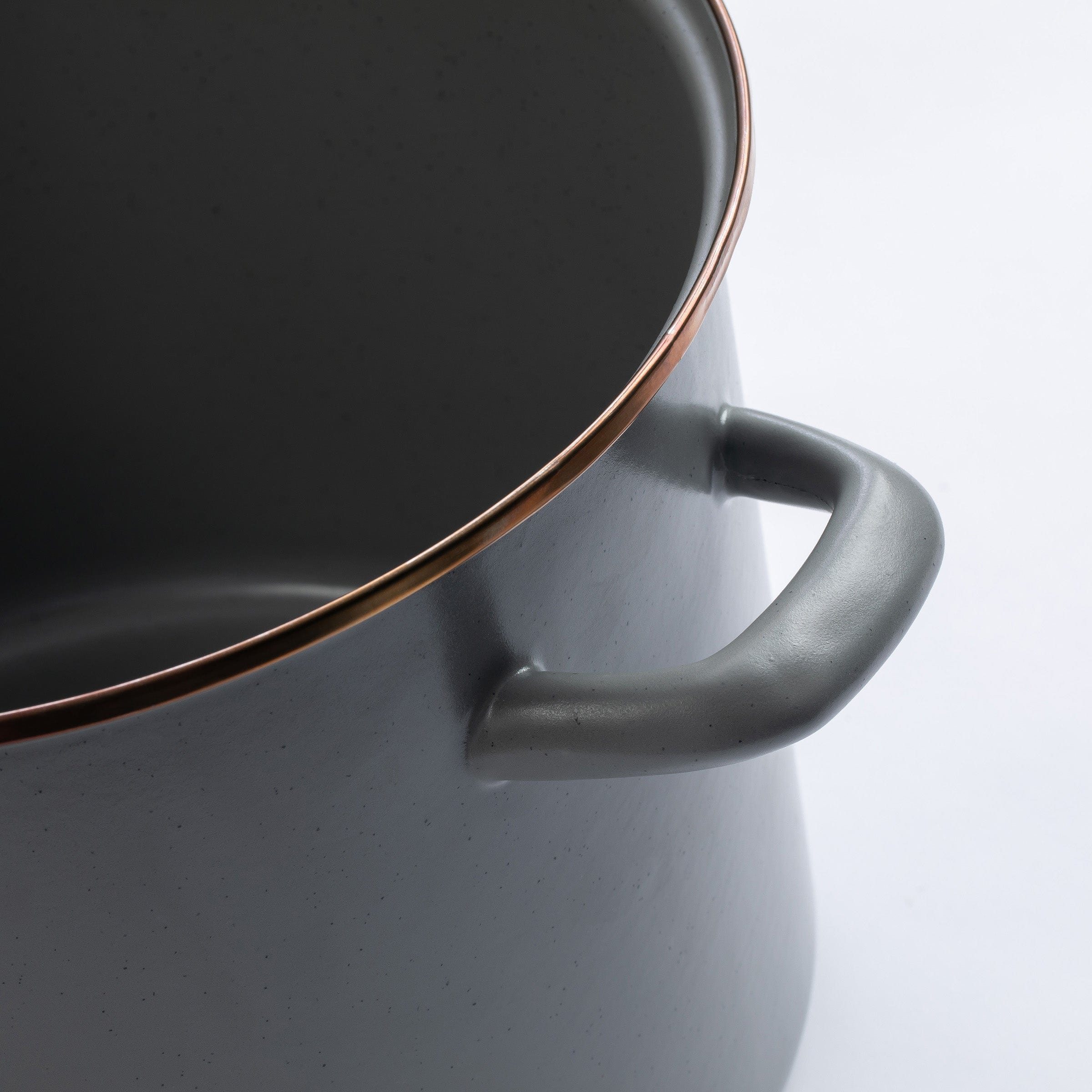1636-enamel-stock-pot-slate-gray-indoor-outdoor-4.jpg Enamel Stock Pot Slate Gray Indoor/Outdoor