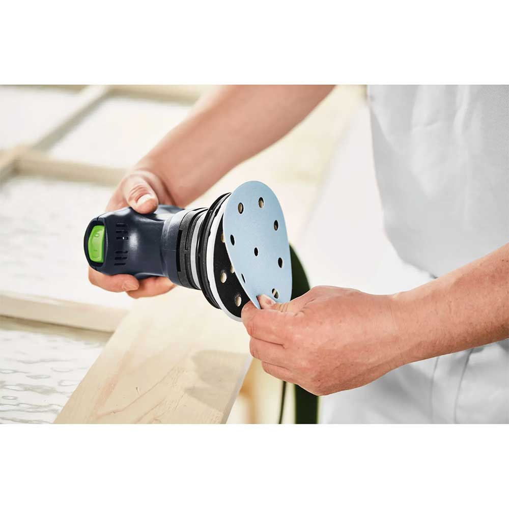 526-ets-125-req-sander-ct-25-hepa-dust-extractor-with-60-piece-granat-abrasives-value-kit-4.jpg ETS 125 REQ Sander + CT 25 HEPA Dust Extractor with 60 Piece Granat Abrasives Value Kit